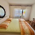 In 42932 Apartamento *