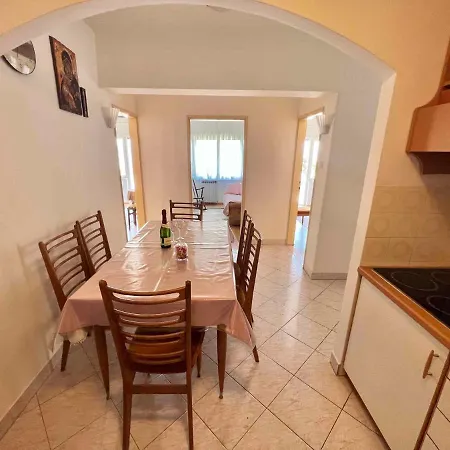 Apartamento In 42932