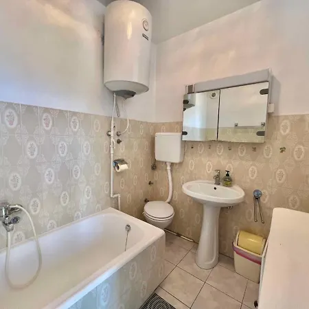 In 42932 드라말리