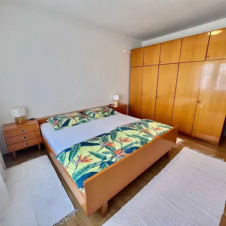 Appartement In 42932