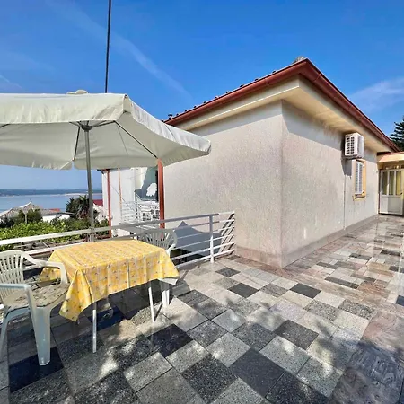 아파트 In 42932 *