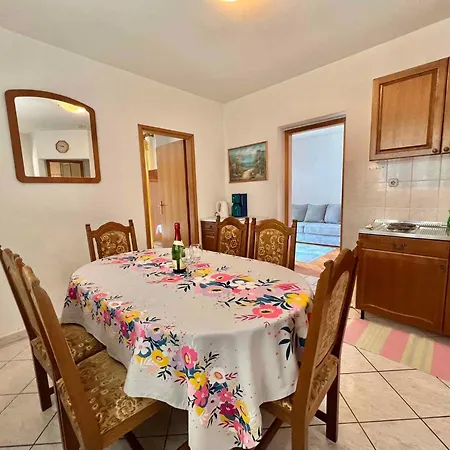 In 42932 Appartement *