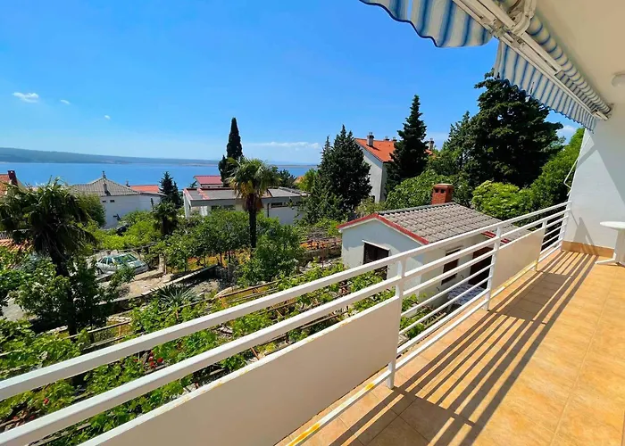 In 42932 شقة دْغاماي